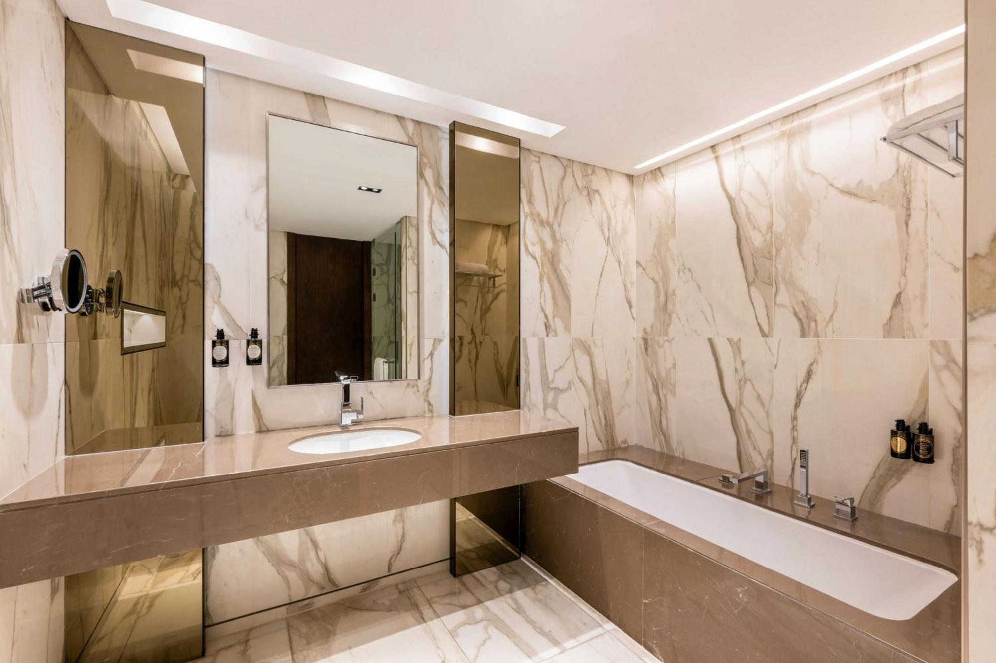 Agora, Doha, Autograph Collection Hotel Lusail Exterior photo