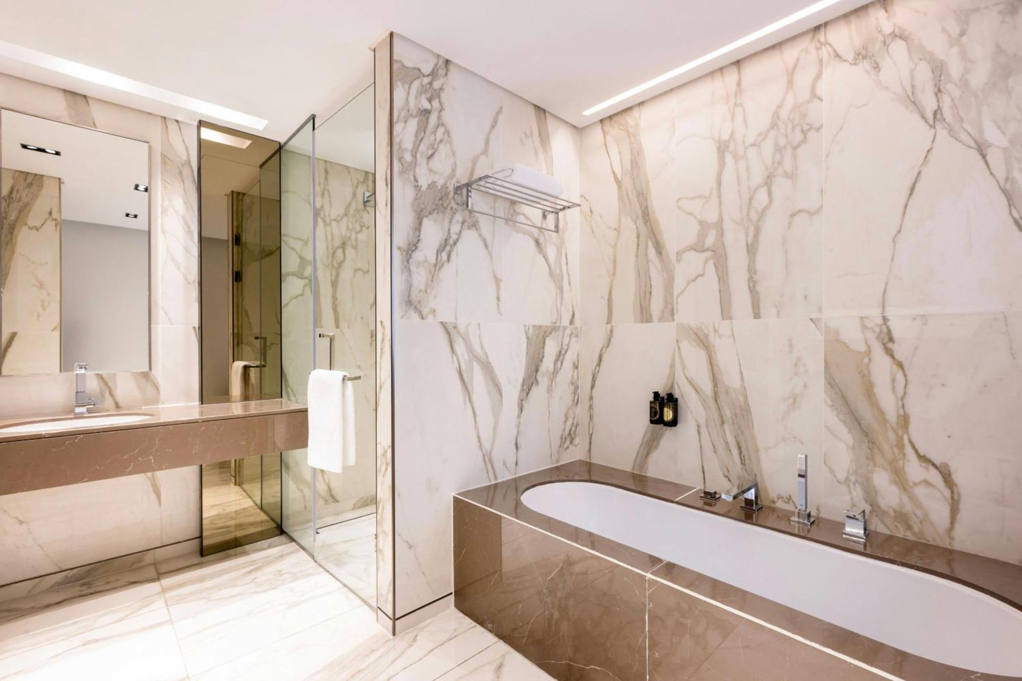 Agora, Doha, Autograph Collection Hotel Lusail Exterior photo