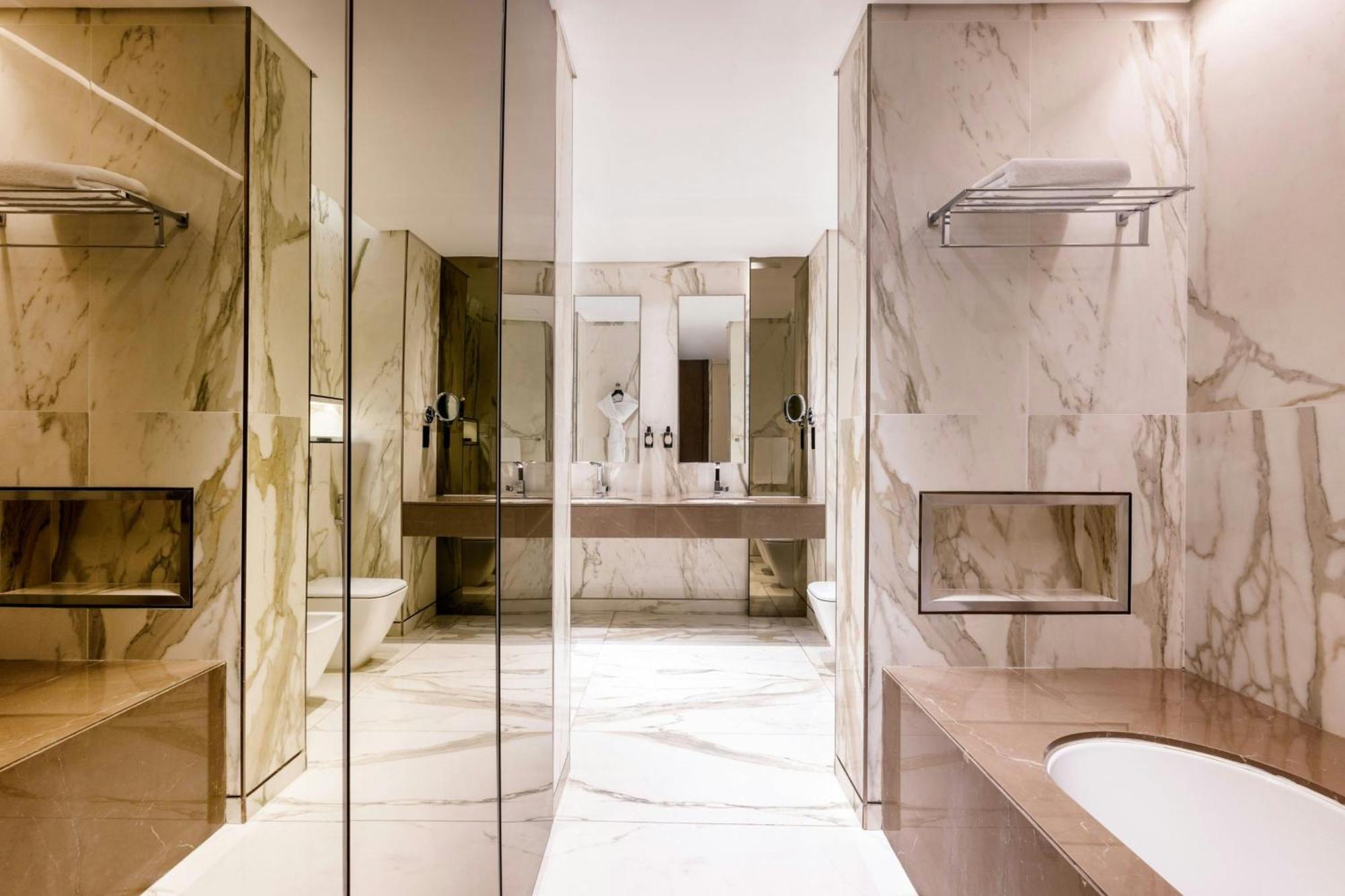 Agora, Doha, Autograph Collection Hotel Lusail Exterior photo